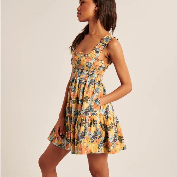 A&F Smocked Bodice Easy Mini Dress Floral Print - Picture 1 of 4